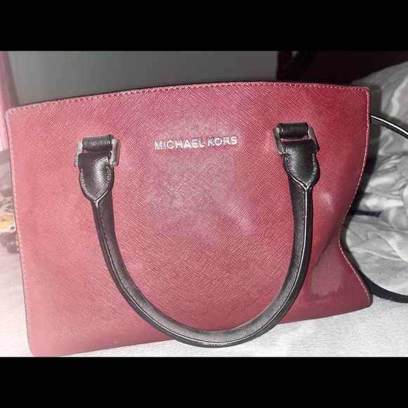 Michael Kors cross body/ hand bag - Picture 2 of 3